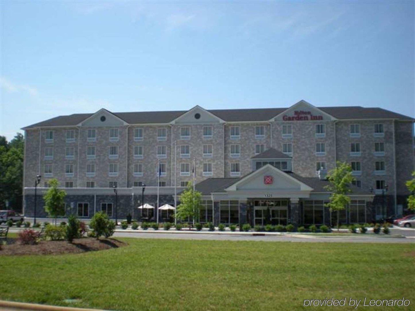 Hilton Garden Inn Winston-Salem/Hanes Mall Экстерьер фото