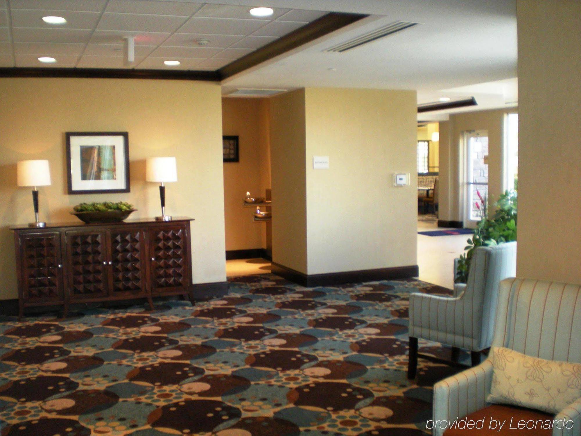 Hilton Garden Inn Winston-Salem/Hanes Mall Интерьер фото